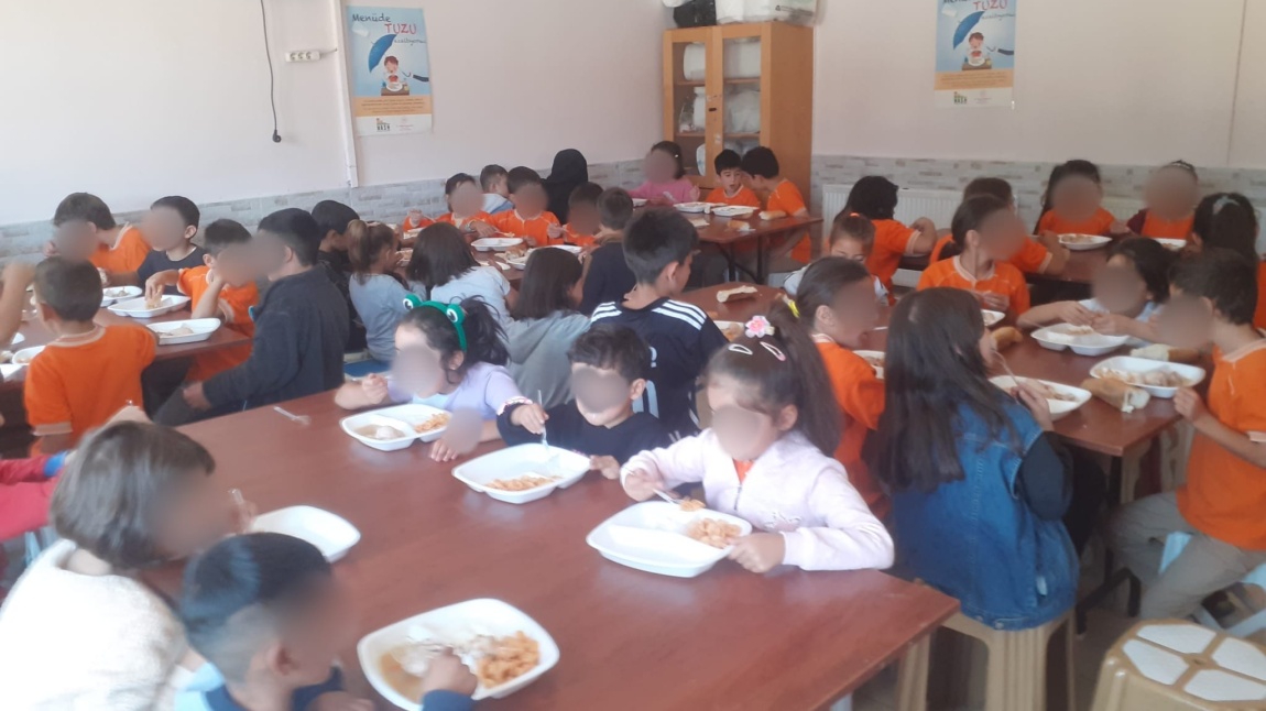 Çayıralan İlçesi Taşımalı Eğitim Gören Öğrenci Ücretsiz Öğle Yemeği Hizmeti